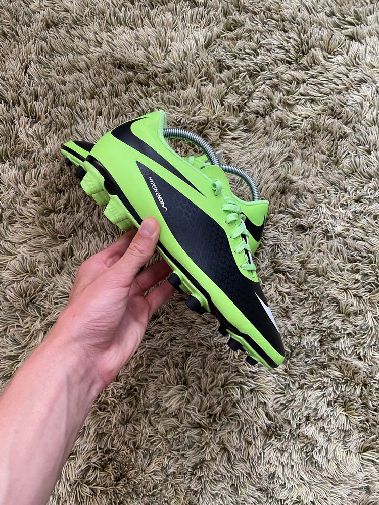 Футбольні буци Nike HyperVenom Phelon FG