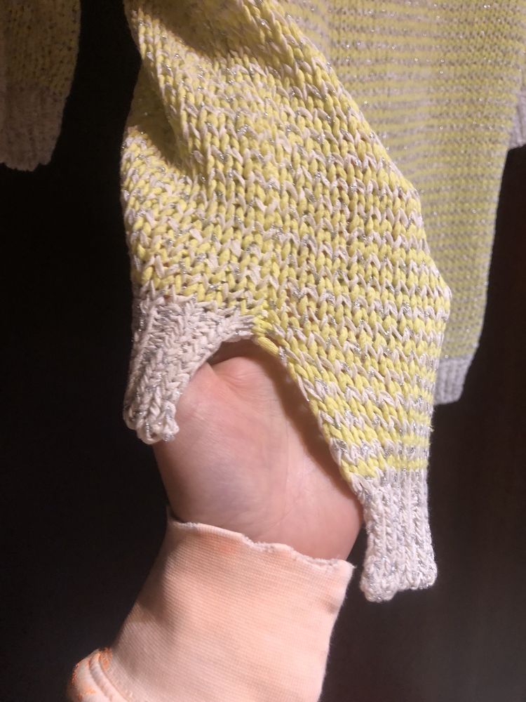 Sweter MAX MARA Weekend - piękny ze srebrną nitką- okazja!