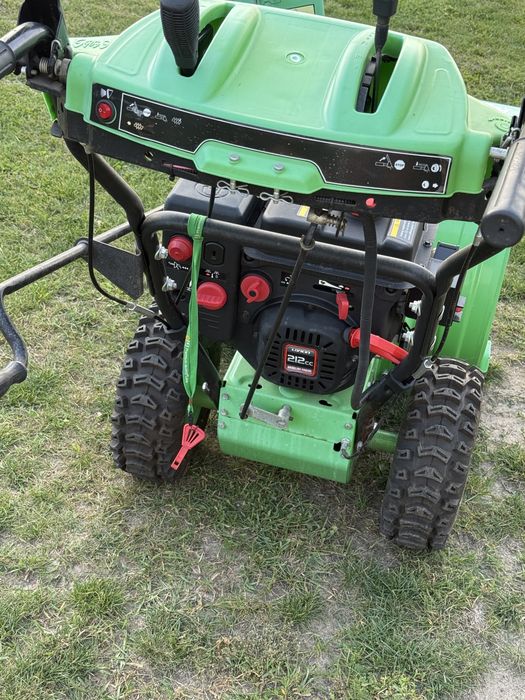 Odśnieżarka AGROMA ST7062L – 7KM super stan, używana tylko jeden sezon