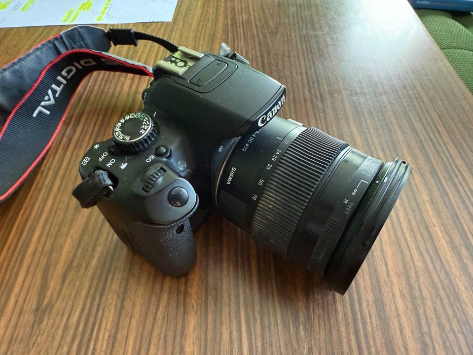Canon 650D + obiektyw SIGMA 17-70mm 1:2.8-4 DC 72 Made in Japan