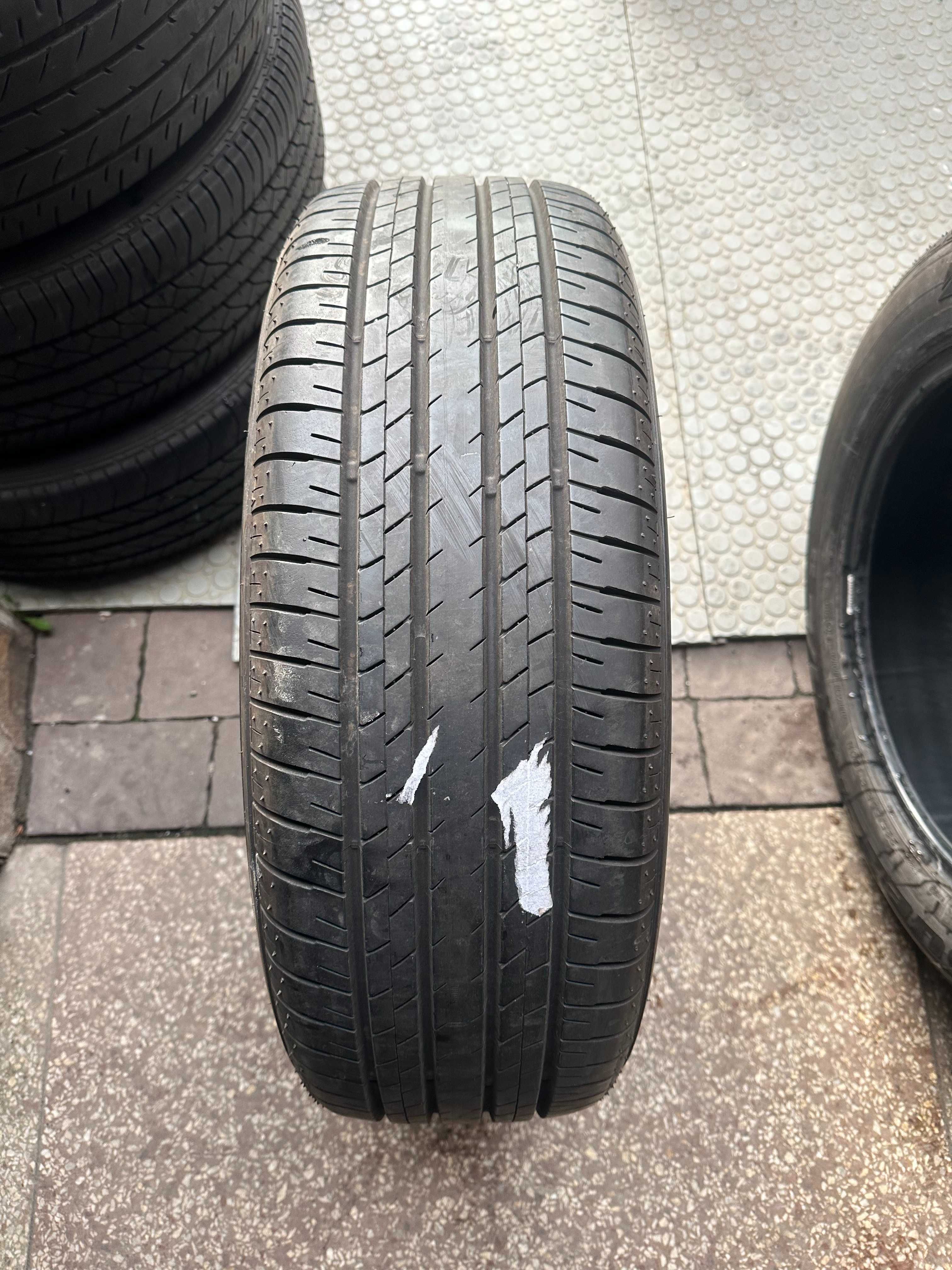 225-60 R18 100H Bridgestone Dualer HL розпаровка 1шт