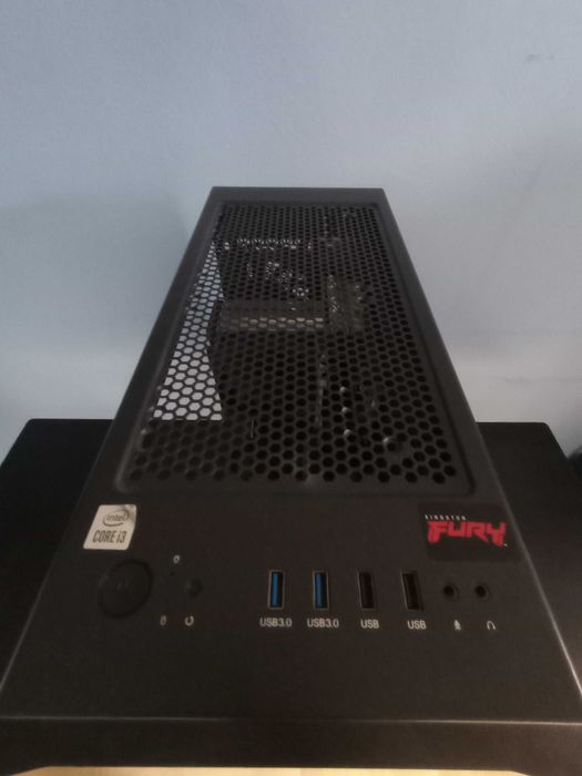 Komputer gamingowy - AMD RX 6600-Intel Core i3-10100F
