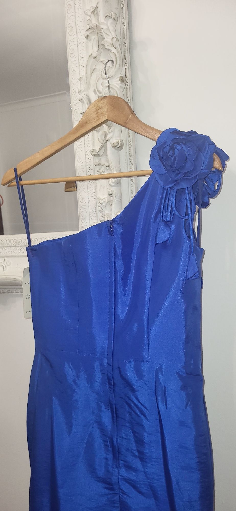 Vestido azul de cerimónia
