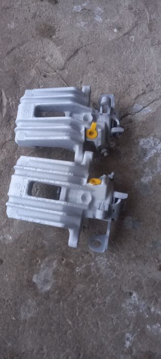 Zaciski hamulcowe grupa vw