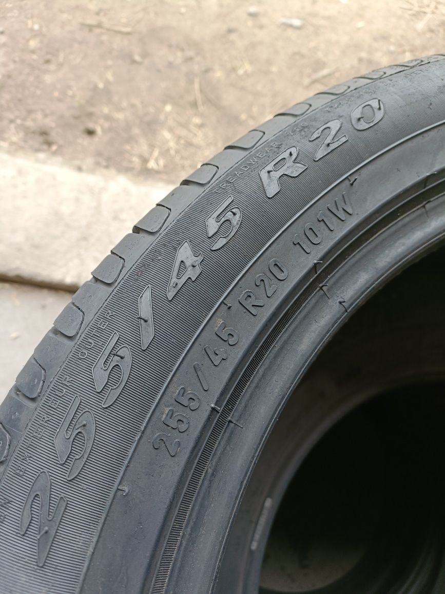 D38, 1 sztuka 255/45r20 Pirelli Scorpion z 2021r 8mm MO