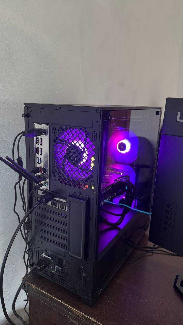 Sprzedam komputer gamingowy RTX3090 + i7-12700kf + Monitor, NOWY!