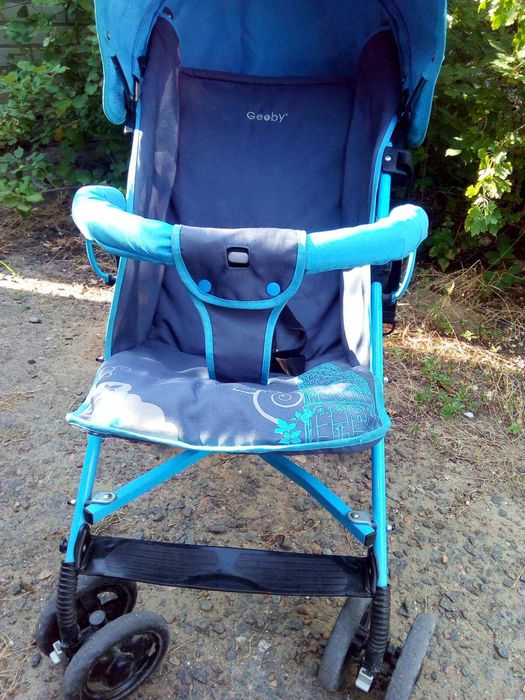 Дитяча коляска - тростина Geoby D208R з капюшоном