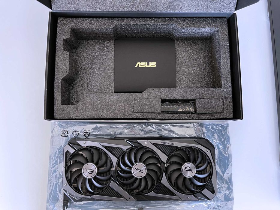 Asus ROG Strix RTX 3070 OC Editon