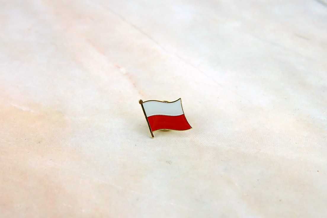 metalowa przypinka flaga Polski Polska wpinka Święto Niepodległości PL