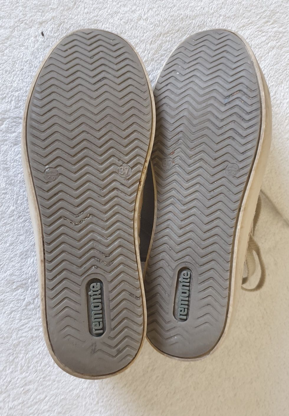 Sneakersy/Trampki Damskie Remonte r.37