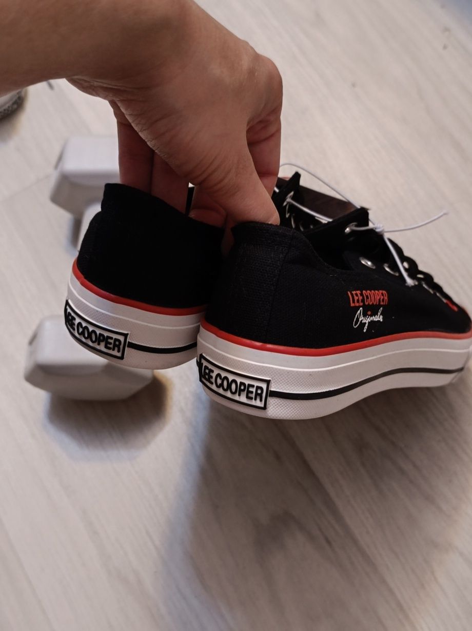 Нові кеди Lee Cooper оригінал р. 37, 38