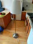 Lampa stojąca wysoka