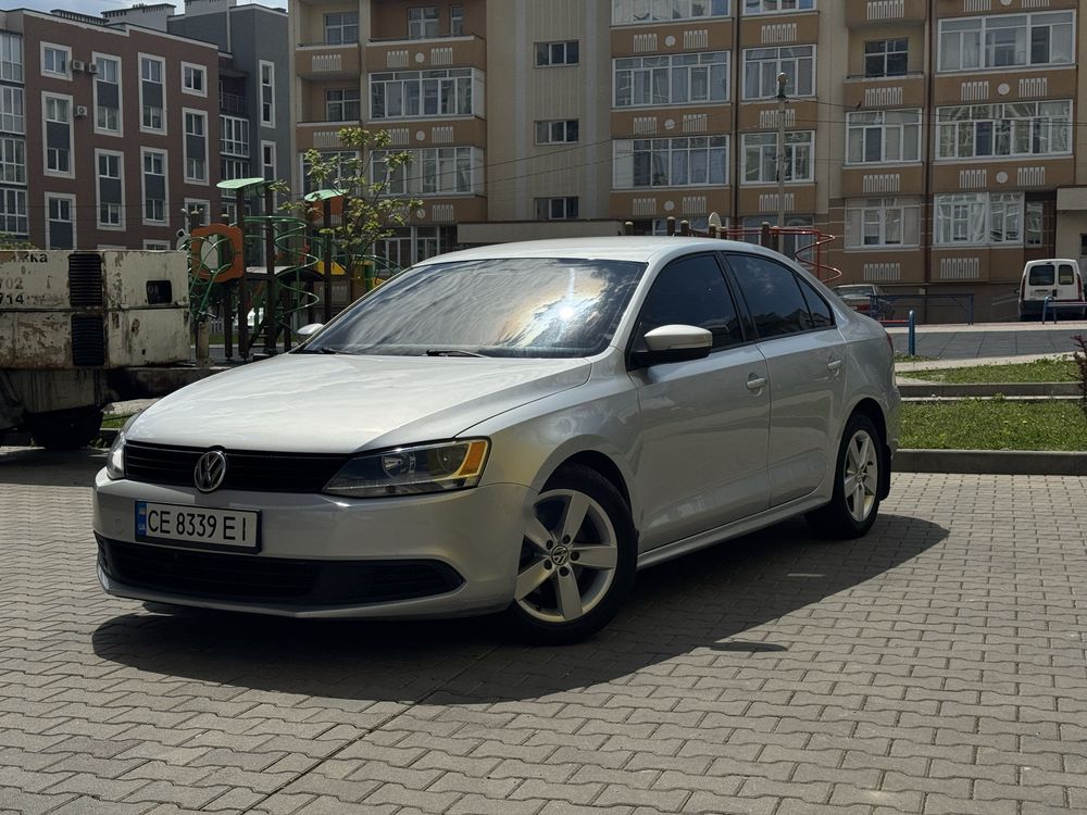 Продаж VW jetta 2.0 дизель автомат 2011 рік