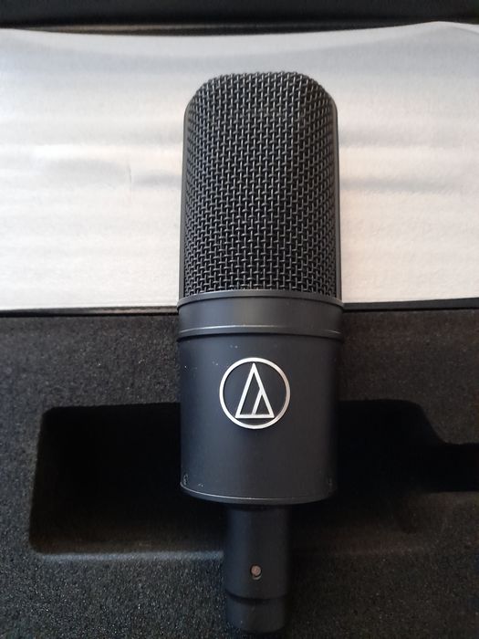 Microfone Estudio Audi-Technica