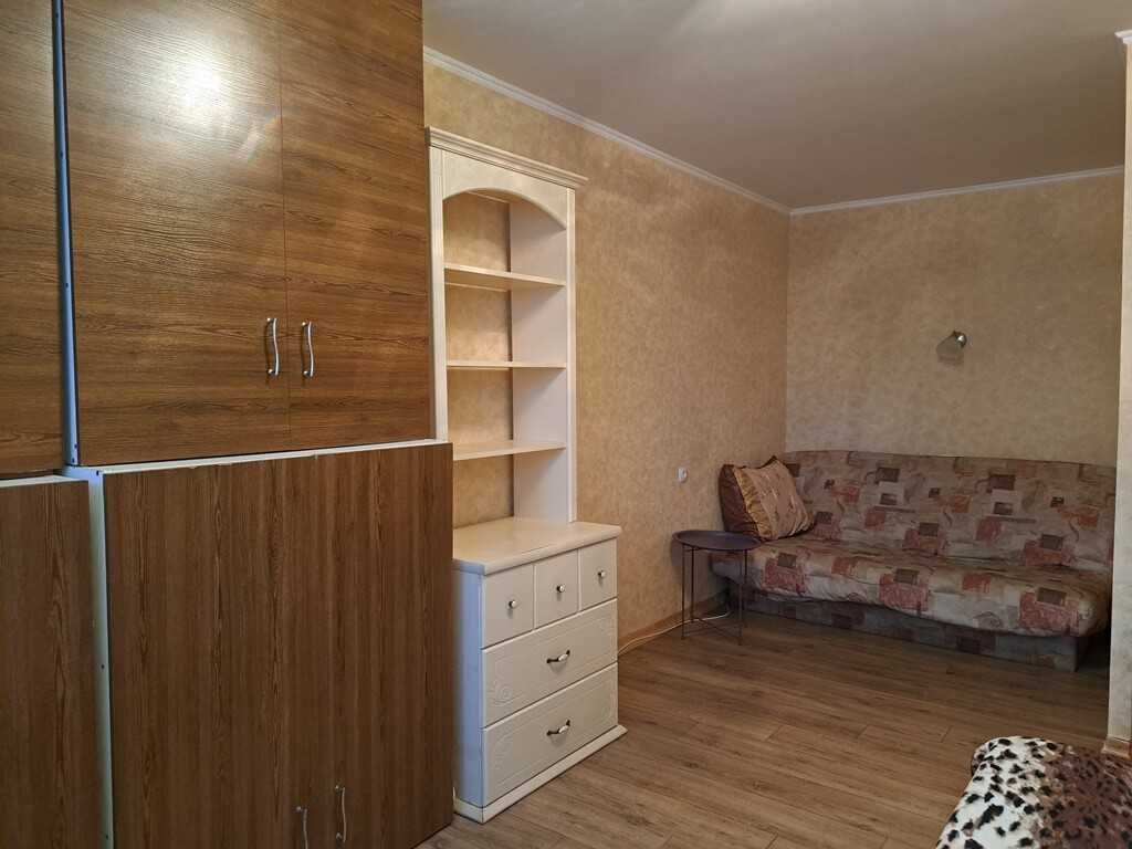 Продам 1-кімнатну, Гродненська, Пражська, ж/д Дарниця, Дарницька пл