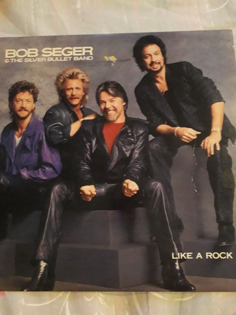 BOB SEGER  & The Silver Bullet Band. EMI  Made in USA. 1986.