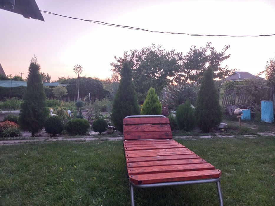 Продам дачу возле села Дмитровка. В доме печь и запас угля.