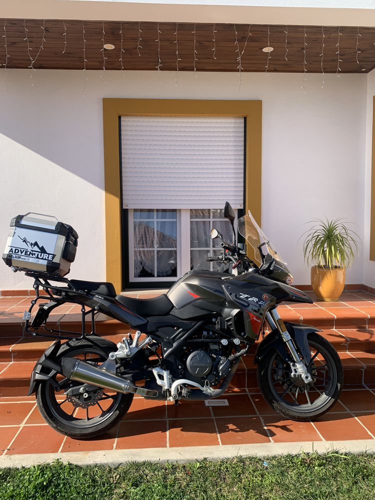 Benelli trk 251 com garantia