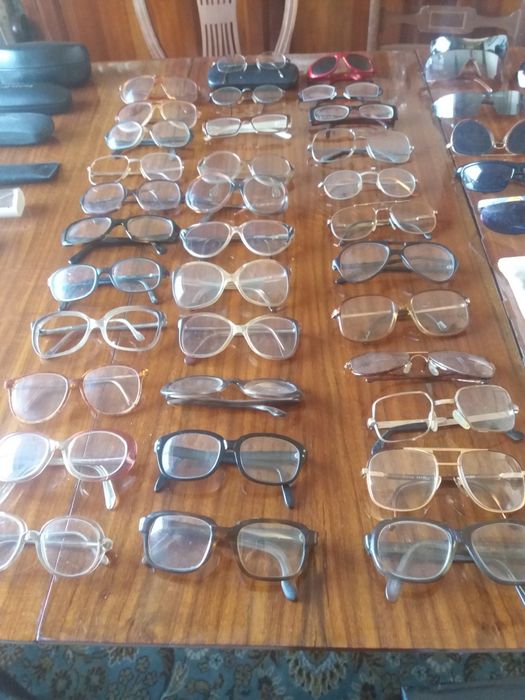 Oculos várias marcas para lentes ou sol e caixas