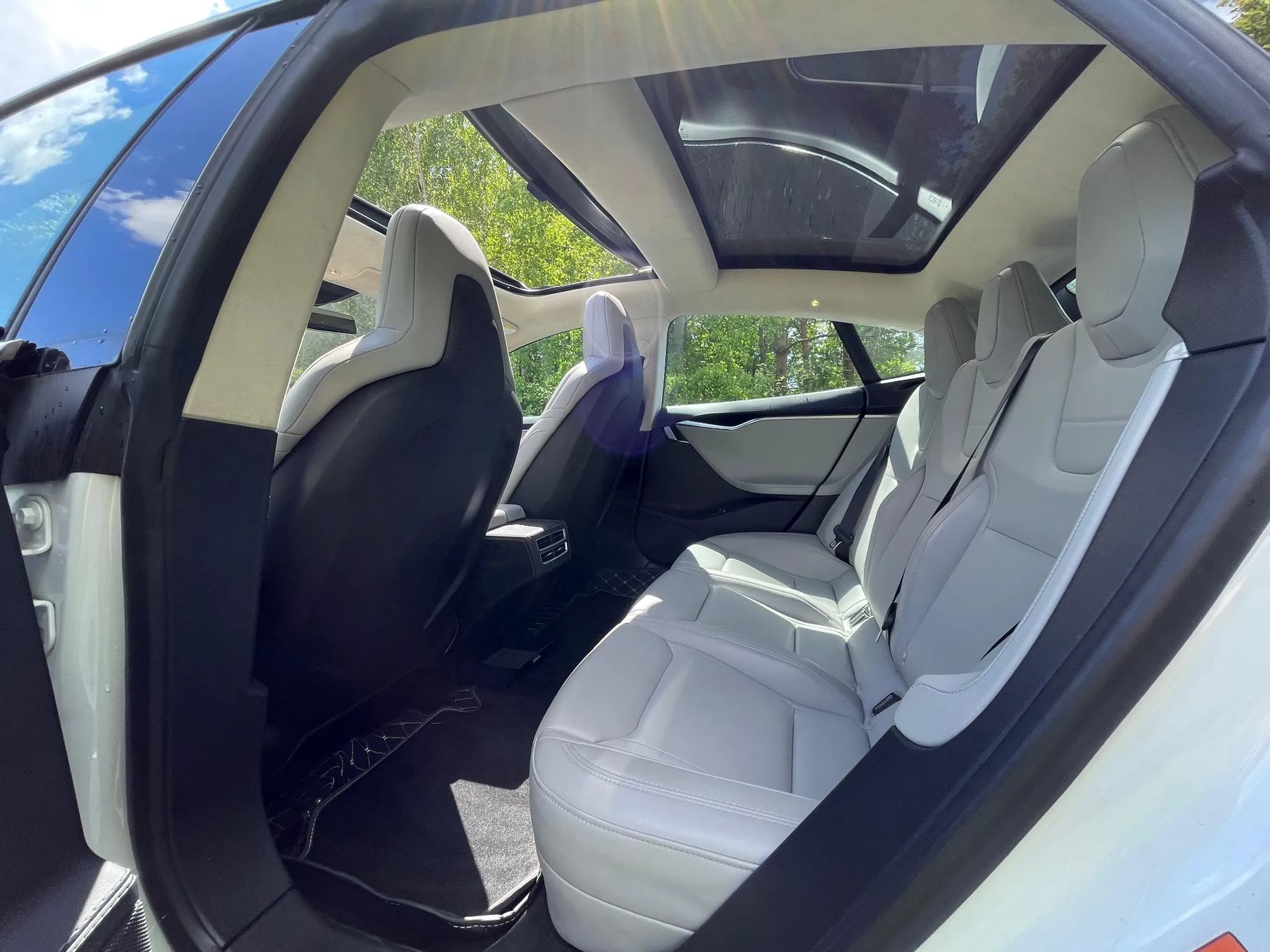 Tesla Model S P85D bardzo mały przebieg