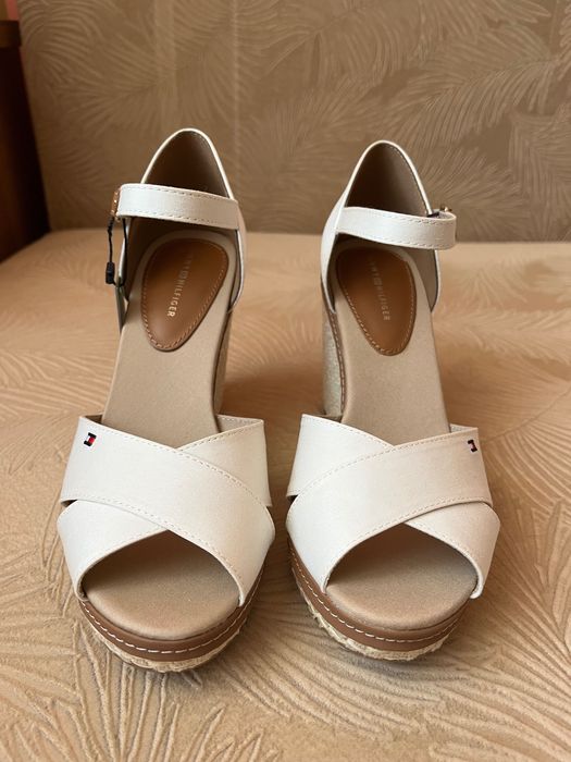 Białe espadryle Tommy Hilfiger