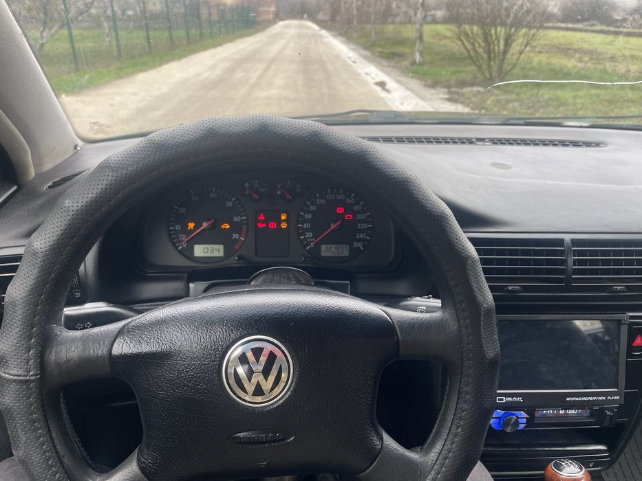 Volkswagen Passat B5