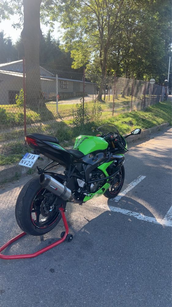 Kawasaki zx6r 636