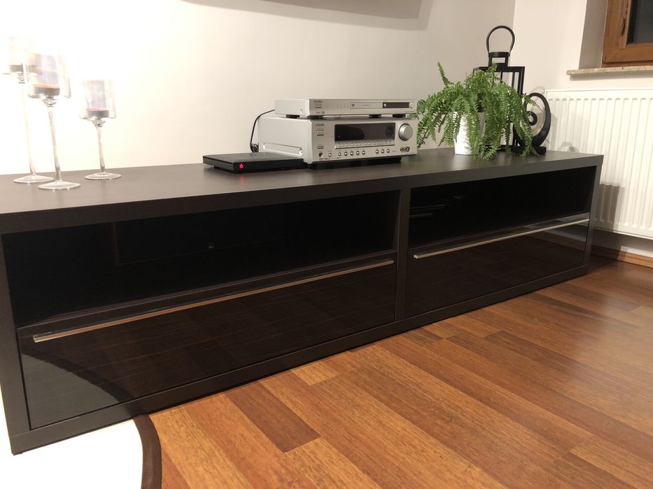 Sprzedam zestaw mebli Black Red White