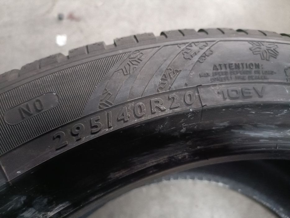 40.22r, Opona zimowa Dunlop SP Winter Sport 4D 295/40R20 106V NO