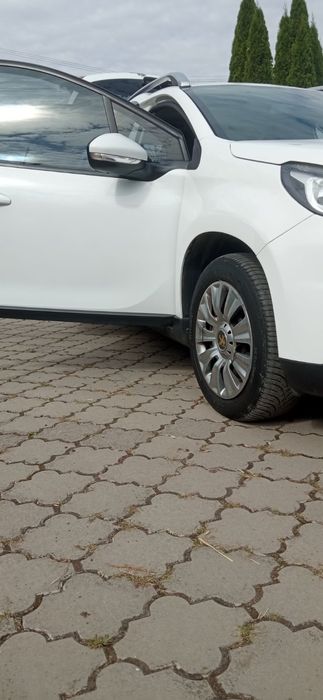 Кросовер  Peugeot-2008 2017 автомат,пробіг69т.км. АТ(110к.с)