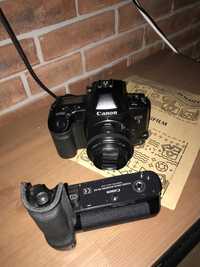 Lustrzanka analogowa Canon EOS 3 + BOOSTER PB-E2 + obiektyw 50mm f1.8