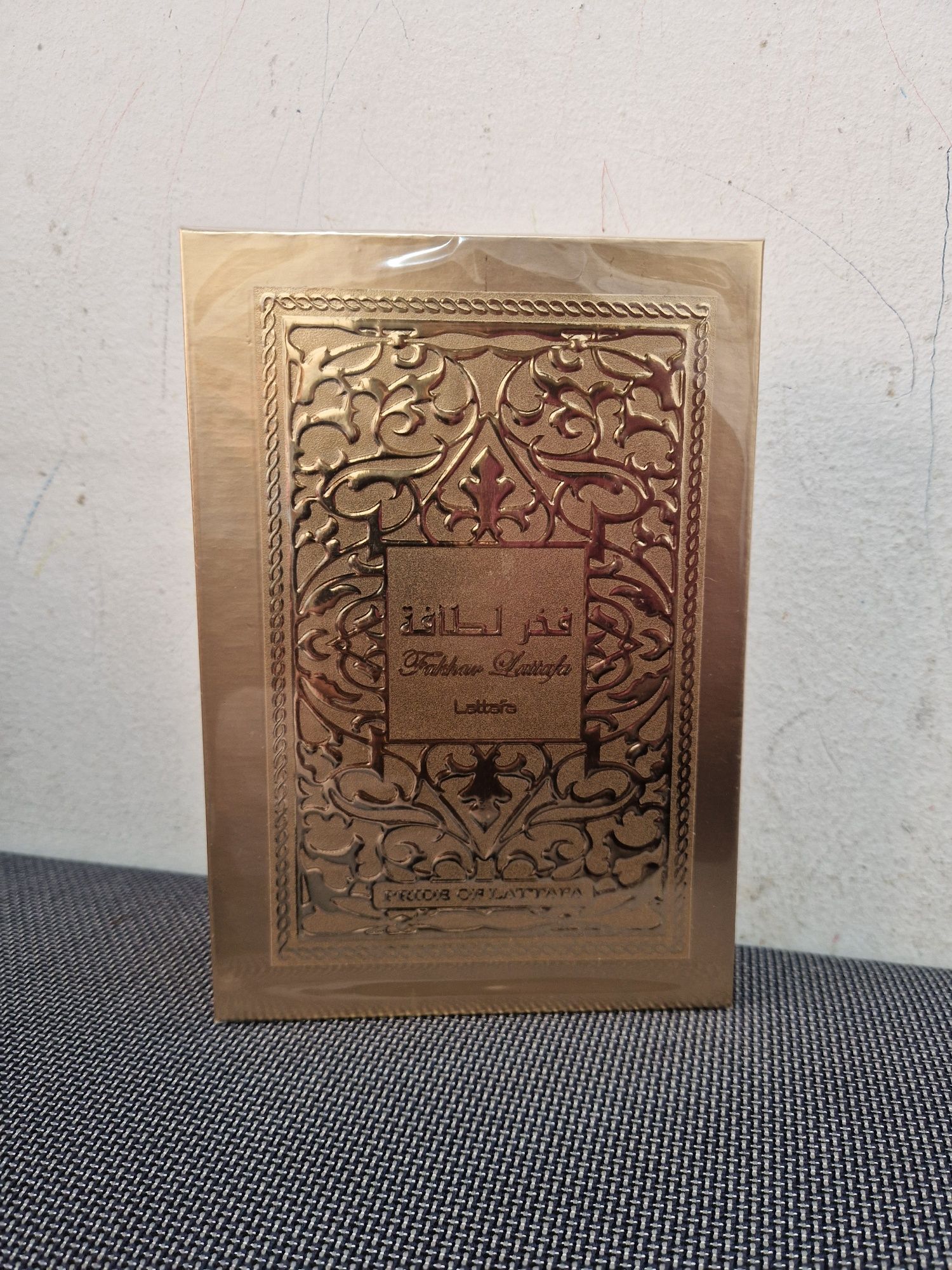 Fakhar Gold Lattafa 100ml