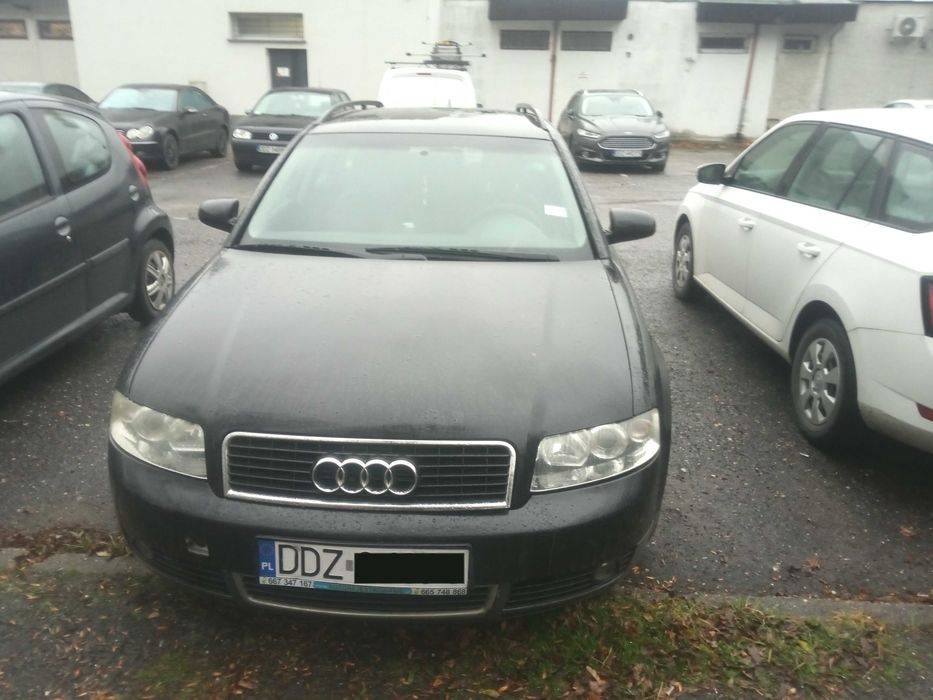 Audi A4 B6 2.0 B 20v Avant Kombi Czarna