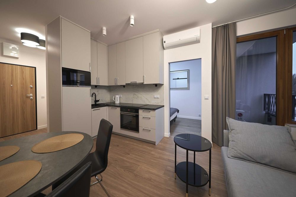 Wynajmę bezpośrednio 2 pokoje ul. Karolkowa