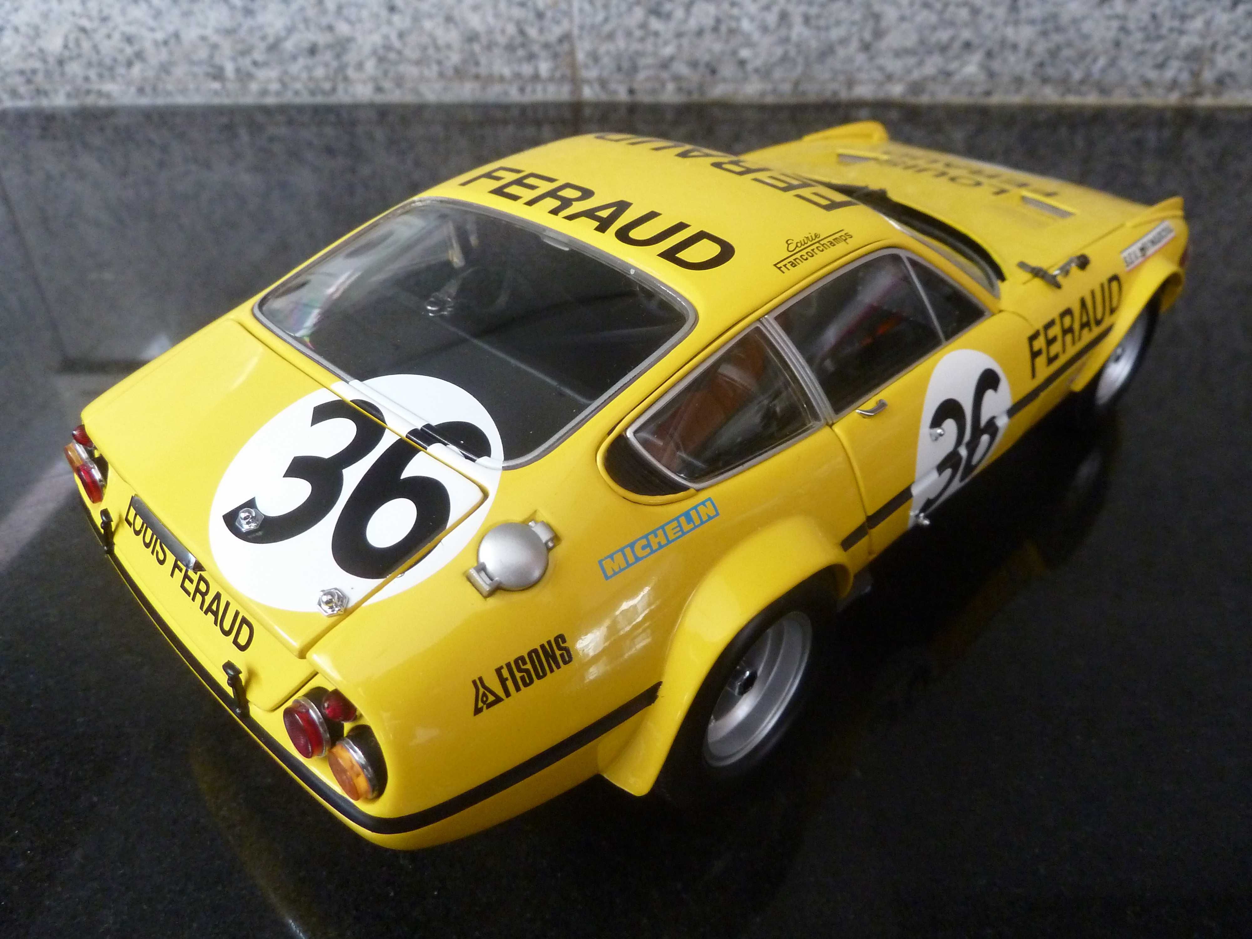 1:18 Kyosho, Ferrari 365 GTB4 Competizione, AutoArt Minichamps