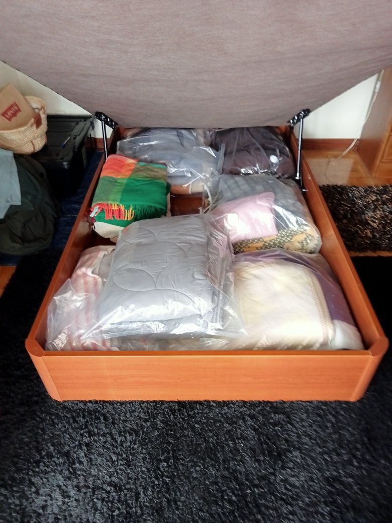 Cama Sommier solteiro