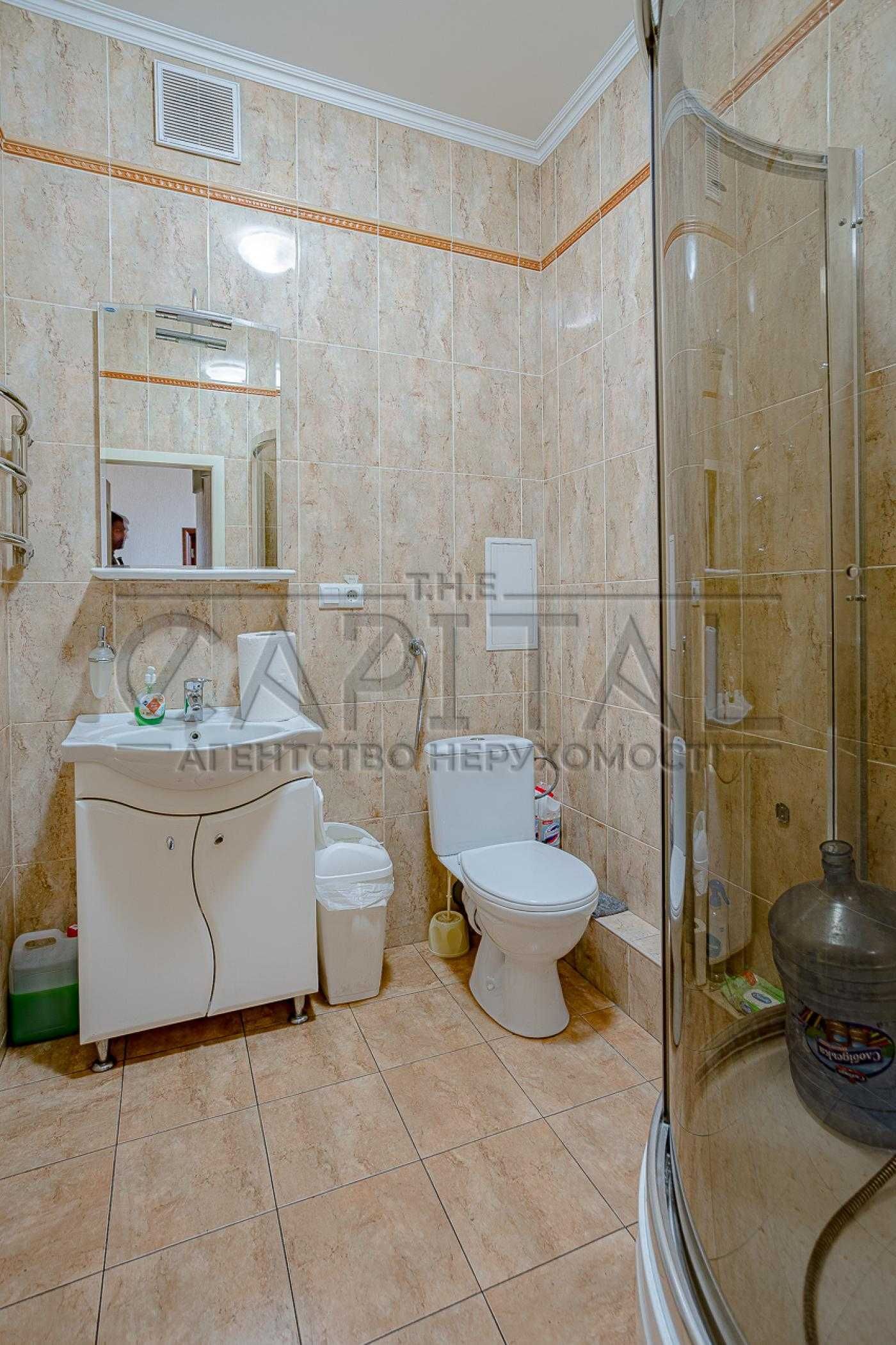 Продаж квартири під офіс 140м2 у ЖК «Митець» на Печерську