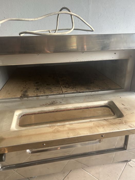 Piec do pizzy dwukomorowy RM Gastro bardzo dobry stan