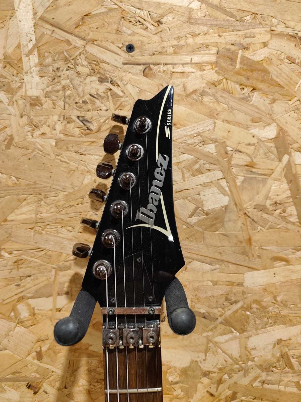 Ibanez S320 - excelente guitarra