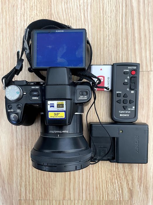 Sony DSC-H50 CyberShot Cam + Comando + bateria + carregador + cabo