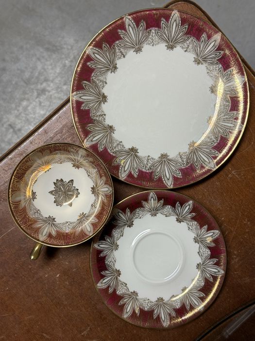 Trio porcelanowe Elfeinbein Bavaria herbata kawa bordo złote śniadanie