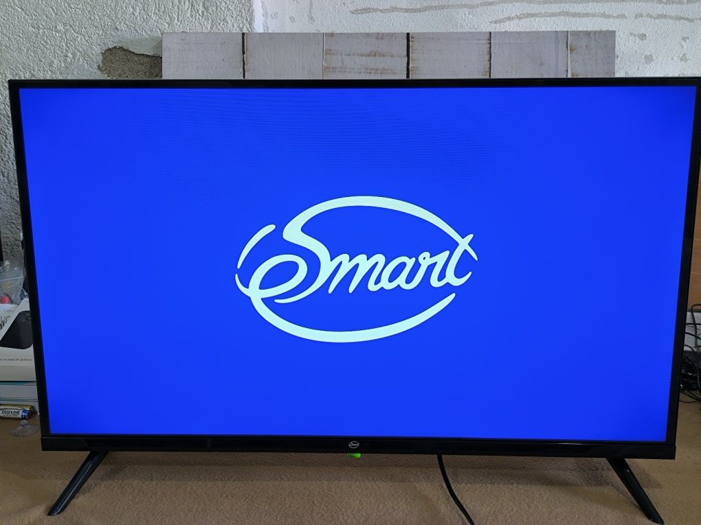 TV LED de 32 polegadas da marca eSmart
