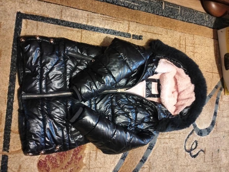 Kurtka zimowa dziewczynka 134 rozmiar