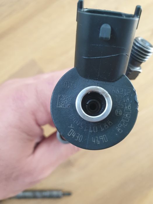 Par de injetores motor 1.6 HDI