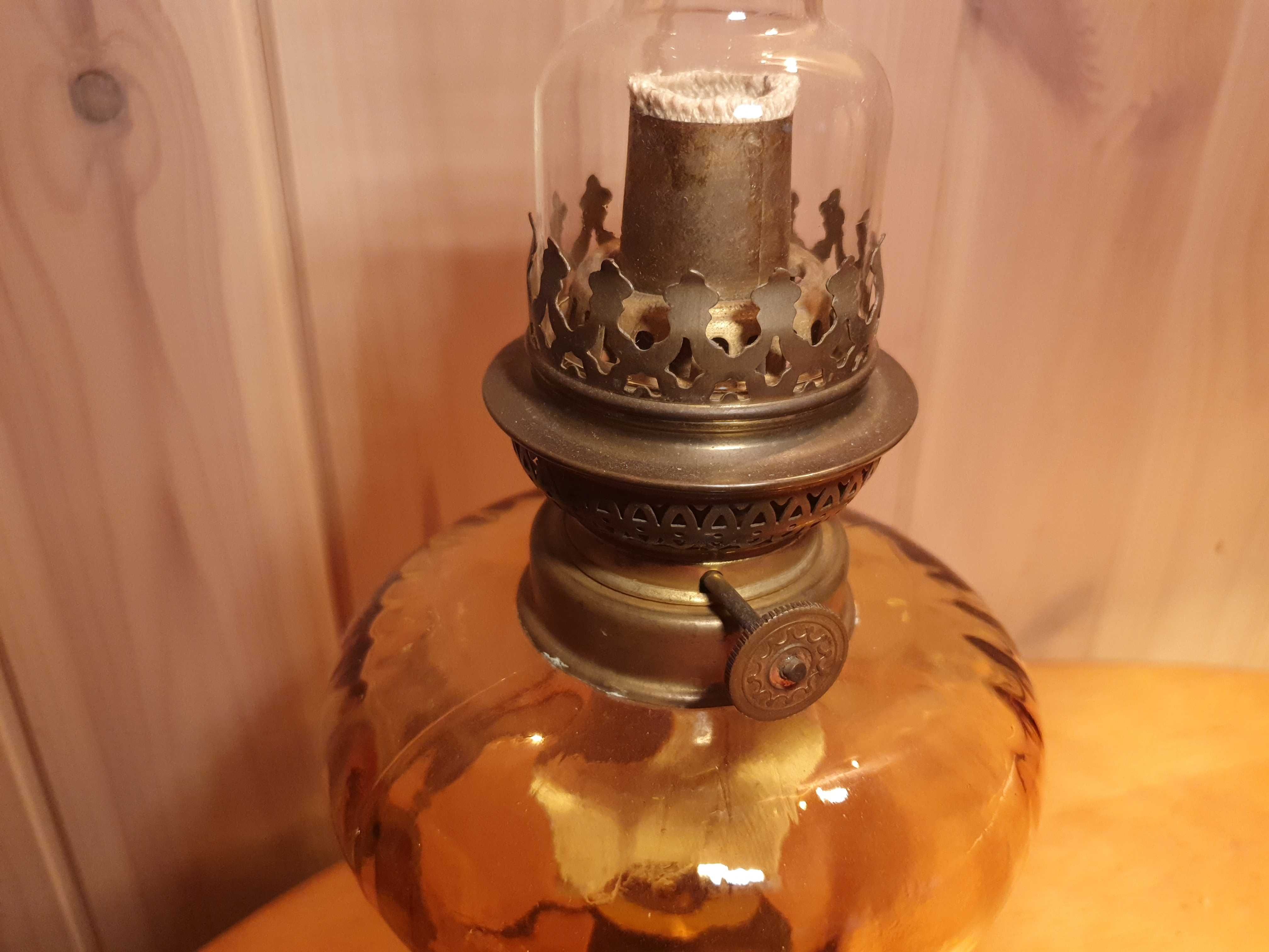 Francuska lampa naftowa