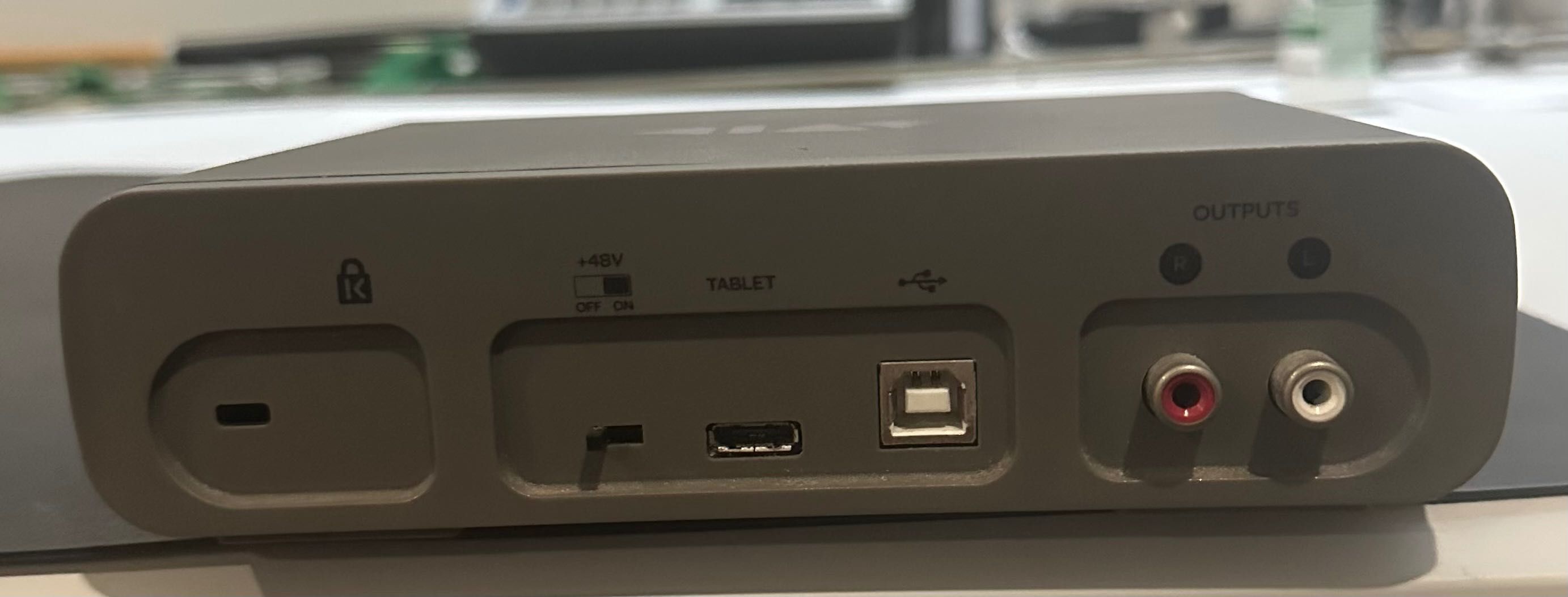 Avid Fast Track Solo — Interface Áudio USB — Braga