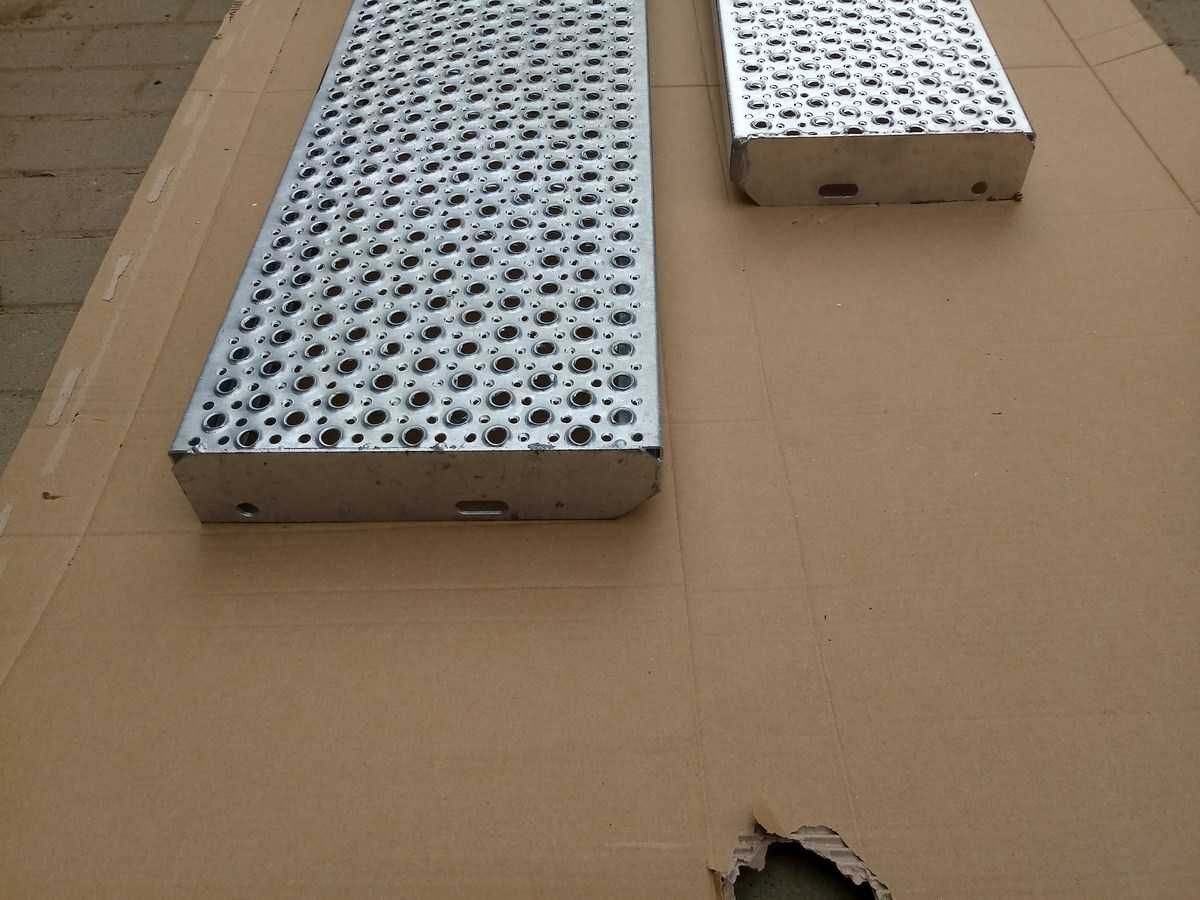 Nowość ! Stopnie metalowe na schody 1200x270 50x2
