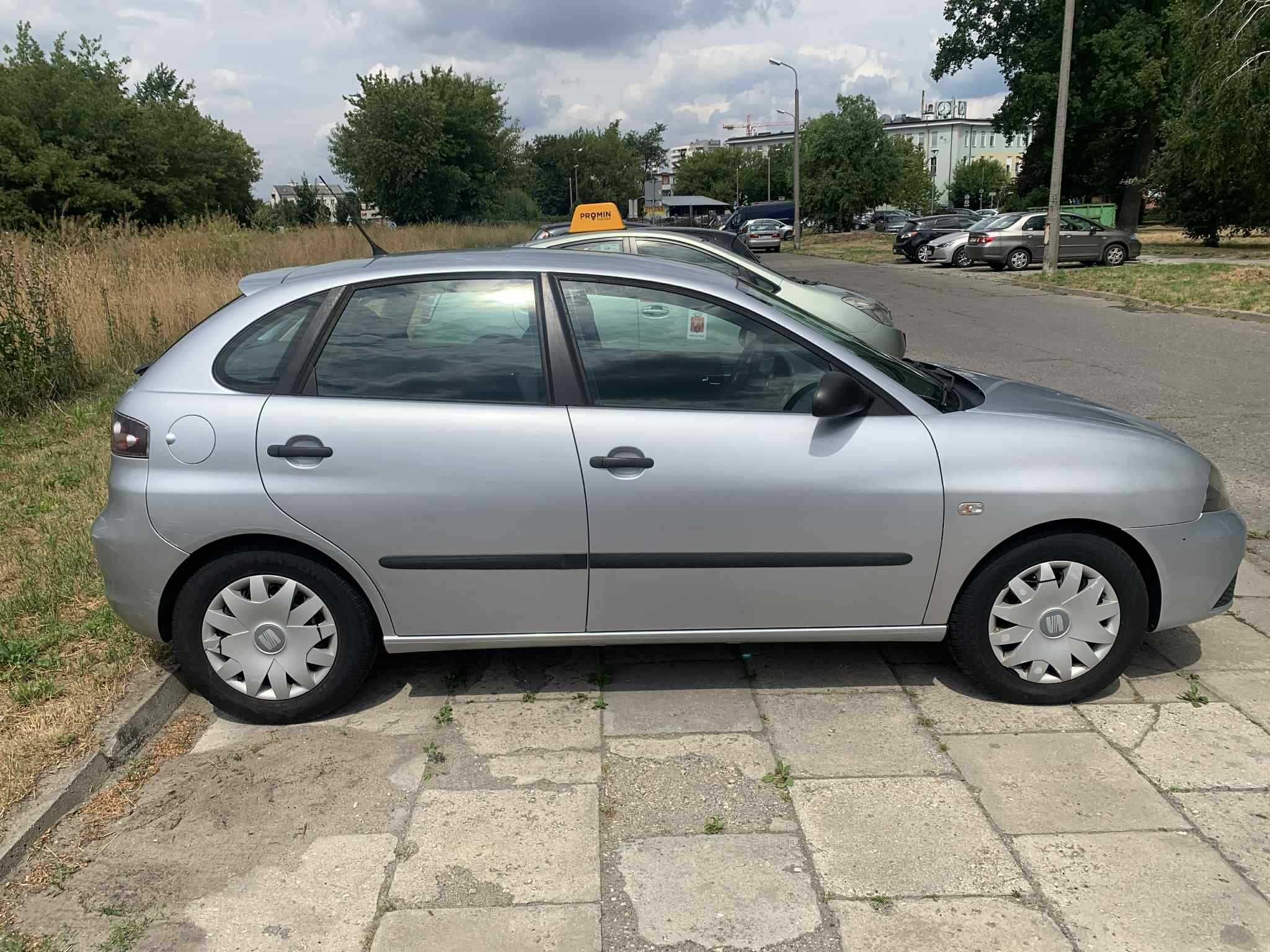 Sprzedam Seat Ibiza 2009 rok, mały przebieg