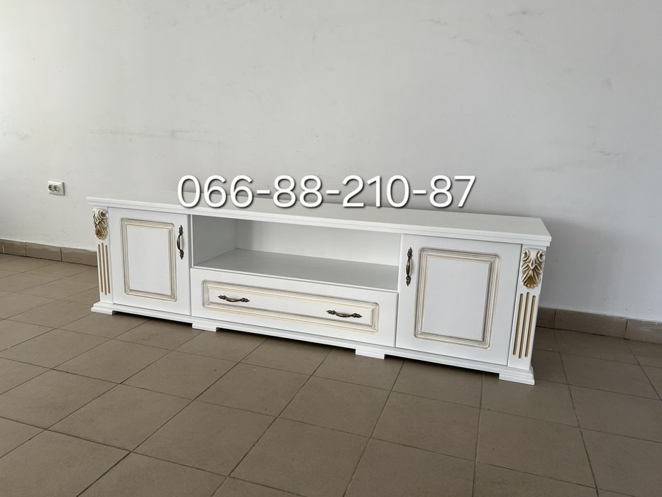 Комоди,  приліжкові тумба, шафа з натурального дерева бук