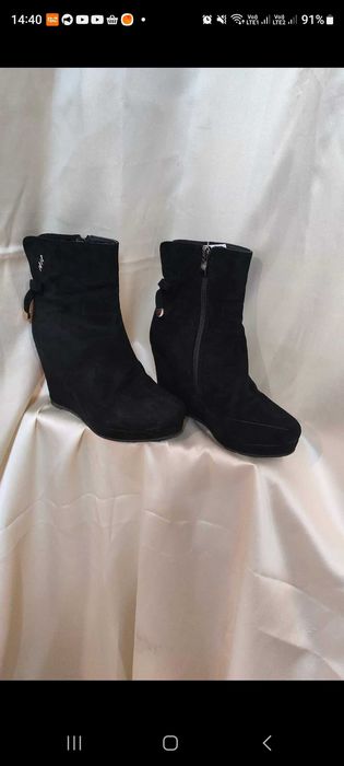 Жіноче взуття модний стиль